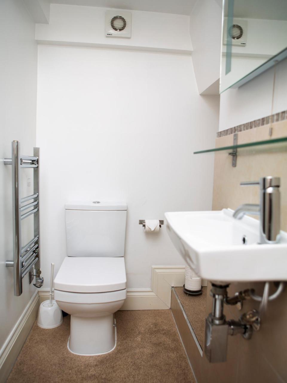 Apt 3, Trafalgar Sq Duplex, 3Rd & 4Th Floor By Indigo Flats Λονδίνο Εξωτερικό φωτογραφία